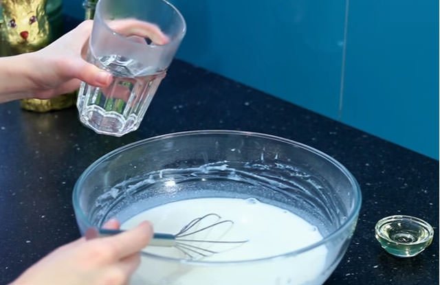  kak prigotovit bliny na moloke   6 podrobnykh klassicheskikh receptov prigotovleniya96 Як приготувати млинці на молоці — 6 докладних класичних рецептів приготування