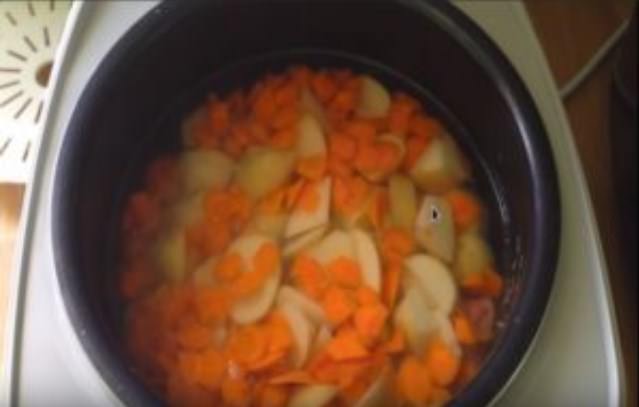  kurinyjj sup   recepty prigotovleniya domashnego supa s vermishelyu75 Курячий суп — рецепти приготування домашнього супу з вермішеллю