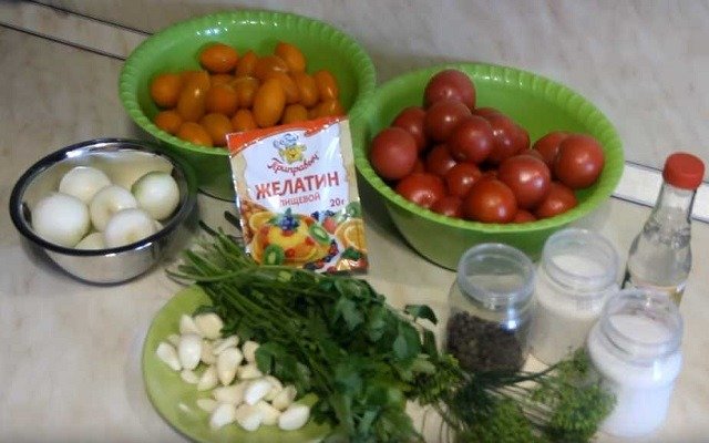  pomidory na zimu – samye vkusnye recepty konservirovannykh tomatov51 Помідори на зиму – найсмачніші рецепти консервованих томатів