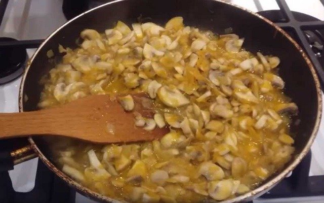  recepty gribnogo supa s razlichnymi gribami i ingredientami15 Рецепти грибного супу з різними грибами та інгредієнтами