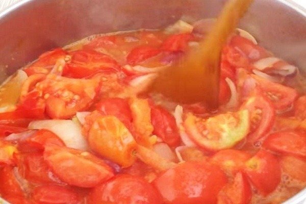  recepty ketchupa iz pomidorov na zimu v domashnikh usloviyakh36 Рецепти кетчупу з помідорів на зиму в домашніх умовах