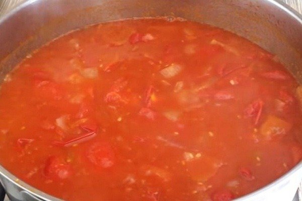  recepty ketchupa iz pomidorov na zimu v domashnikh usloviyakh38 Рецепти кетчупу з помідорів на зиму в домашніх умовах