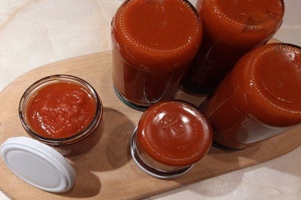  recepty ketchupa iz pomidorov na zimu v domashnikh usloviyakh56 Рецепти кетчупу з помідорів на зиму в домашніх умовах