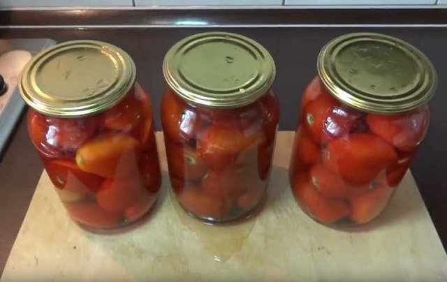  recepty marinovannykh pomidorov s foto na zimu – palchiki oblizhesh80 Рецепти маринованих помідорів з фото на зиму – пальчики оближеш