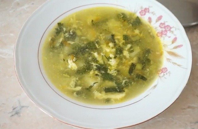  recepty originalnogo kurinogo supa so shpinatom, yajjcom i speciyami49 Рецепти оригінального курячого супу зі шпинатом, яйцем і спеціями