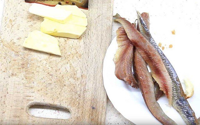  recepty prazdnichnogo rybnogo blyuda   klassicheskijj forshmak iz seljodki66 Рецепти святкового рибного блюда — класичний форшмак з оселедця