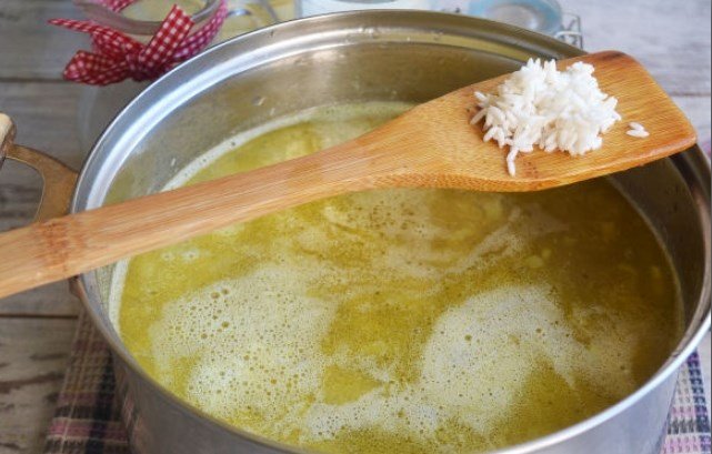  recepty prigotovleniya gorokhovogo supa s raznymi ingredientami16 Рецепти приготування горохового супу з різними інгредієнтами