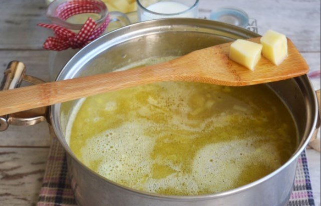  recepty prigotovleniya gorokhovogo supa s raznymi ingredientami17 Рецепти приготування горохового супу з різними інгредієнтами