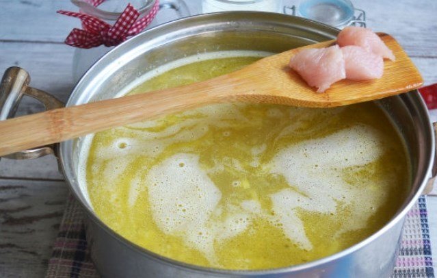  recepty prigotovleniya gorokhovogo supa s raznymi ingredientami19 Рецепти приготування горохового супу з різними інгредієнтами