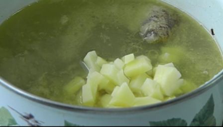  recepty prigotovleniya kurinogo supa po domashnemu s lapshojj i kartoshkojj10 Рецепти приготування курячого супу по домашньому з локшиною і картоплею
