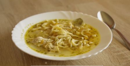  recepty prigotovleniya kurinogo supa po domashnemu s lapshojj i kartoshkojj20 Рецепти приготування курячого супу по домашньому з локшиною і картоплею