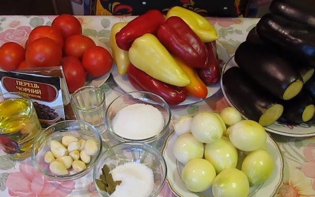  recepty prigotovleniya lecho iz pomidor i perca, s baklazhanami na zimu35 Рецепти приготування лечо з помідорів і перцю, баклажанів на зиму