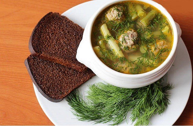  recepty prigotovleniya supa s frikadelkami i fasolyu14 Рецепти приготування супу з фрикадельками і квасолею