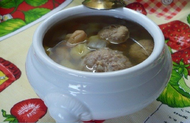  recepty prigotovleniya supa s frikadelkami i fasolyu21 Рецепти приготування супу з фрикадельками і квасолею