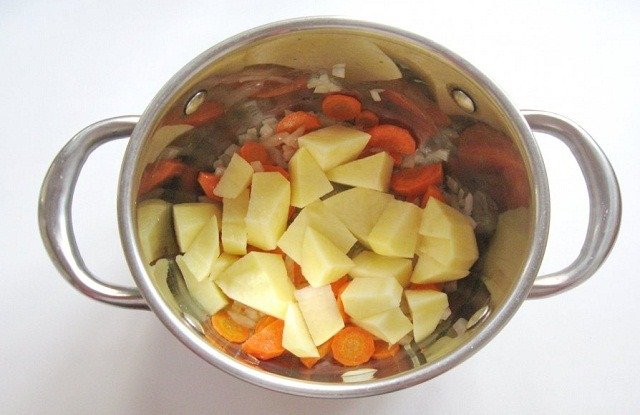  recepty prigotovleniya supa s frikadelkami i fasolyu34 Рецепти приготування супу з фрикадельками і квасолею