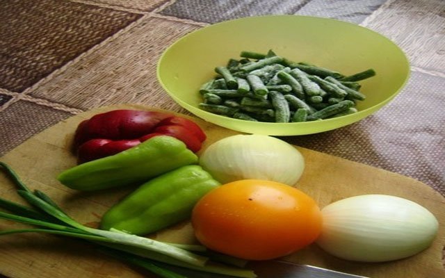  recepty prigotovleniya vkusnogo rassypchatogo risa s ovoshhami i myasom36 Рецепти приготування смачного розсипчастого рису з овочами і мясом