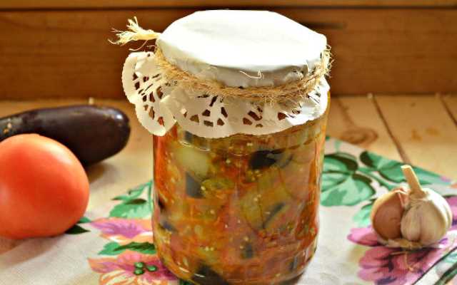  recepty vkusnykh zagotovok salatov iz kabachkov na zimu Рецепти смачних заготовок салатів з кабачків на зиму