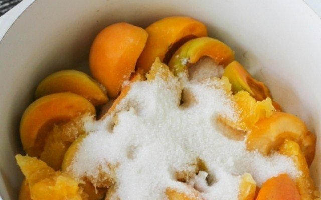  recepty zagotovki kompota iz abrikosov na zimu28 Рецепти заготівлі компоту з абрикосів на зиму