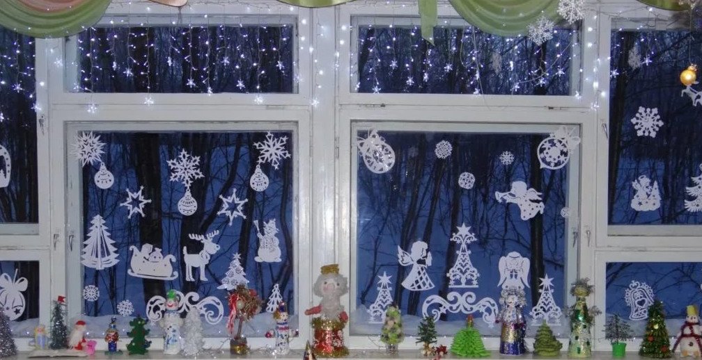 podborka idejj, kak ukrasit okna k novomu godu101 Підбірка ідей, як прикрасити вікна до Нового року