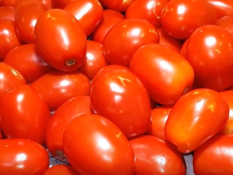12101b5b561412695462f84a29109a67 Помідори мариновані на зиму — дуже смачні томати швидкого приготування