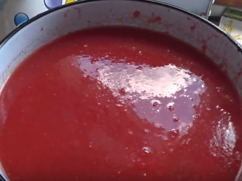 86e293f46f6813c5c196ca46e98b45d9 Як зробити томатний сік з помідорів на зиму в домашніх умовах