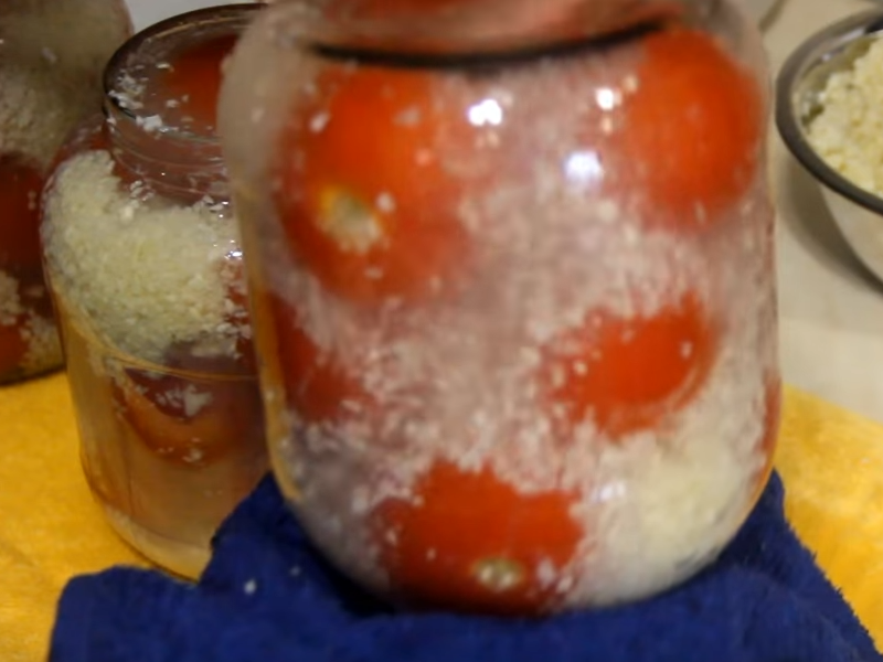 93e8be0bb1afbfd99b12ad90096f5134 Помідори (томати) мариновані на зиму — 8 дуже смачних рецептів