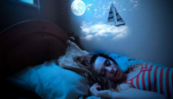 87c7dbbd492a4549bcf41b0e8114ee14 Як побачити віщий сон: замовляння, молитви – як викликати перед сном?
