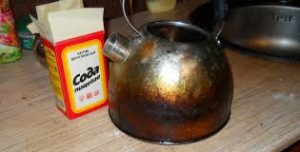 kak pochistit chajjnik iz nerzhavejjki snaruzhi: recepty10 Як почистити чайник з нержавіючої сталі зовні: рецепти