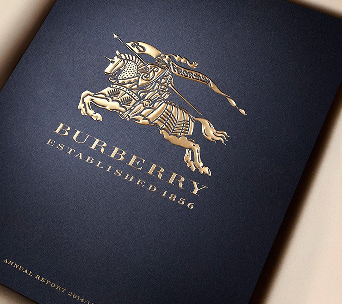  Burberry спалили одяг на $36 млн., тільки щоб не продавати зі знижкою
