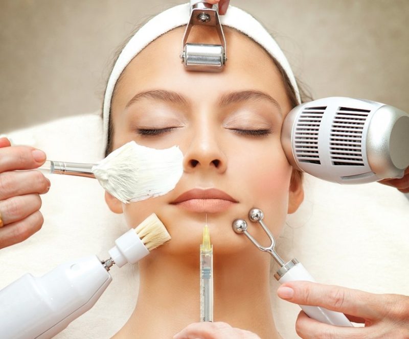 kak delayut chistku lica u kosmetologa 56 Як роблять чистку обличчя у косметолога?