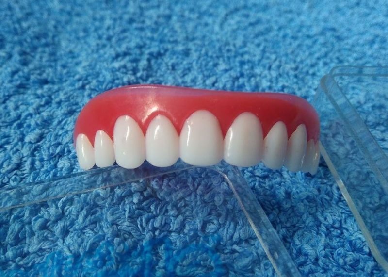  Як надягати вініри для зубів Perfect Smile Veneers?