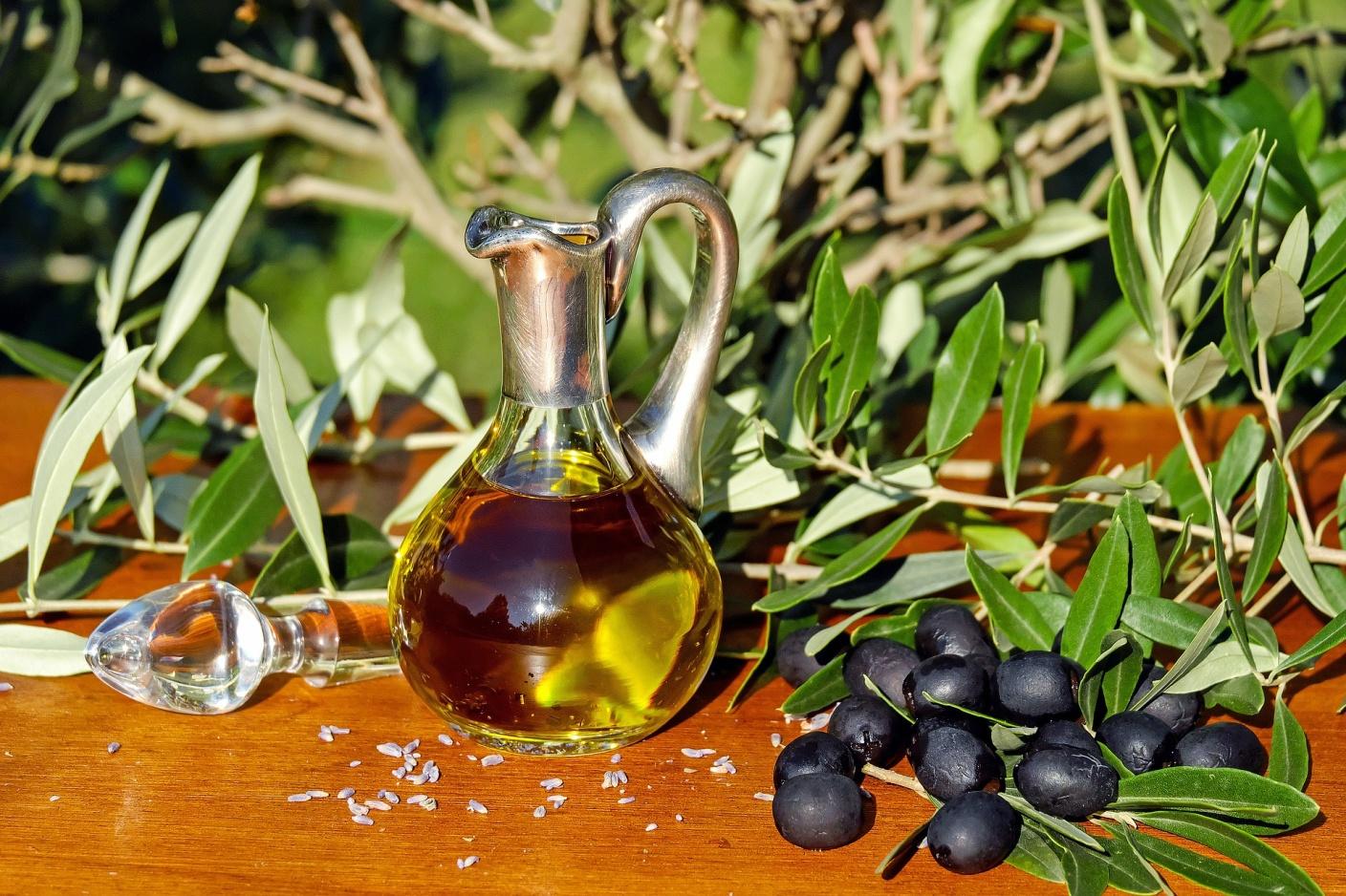  Як оливкова олія діє на шкіру і дійсно воно безпечно?