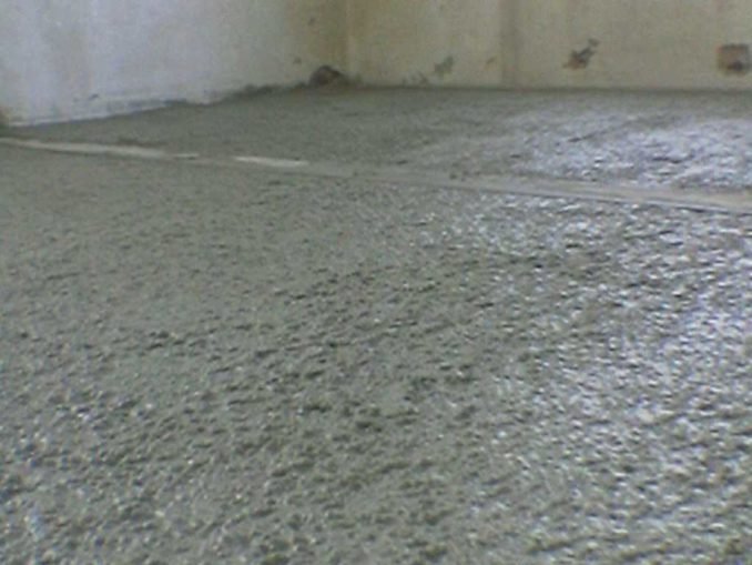 kak sdelat betonnyjj pol v chastnom dome16 Як зробити бетонну підлогу в приватному будинку