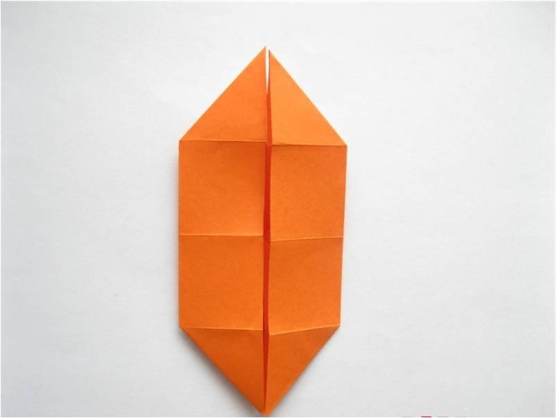 mebel origami iz bumagi svoimi rukami dlya kukolnogo domika: skhemy, master klassy258 Меблі орігамі з паперу своїми руками для лялькового будиночка: схеми, майстер класи