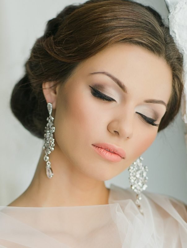 svadebnyjj makiyazh dlya karikh glaz: idei, foto171 Весільний макіяж для карих очей: ідеї, фото