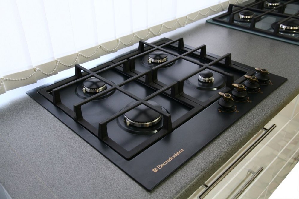 625217fb915eb607b90cc0eec9d1ed46 Панельні газові плити: як вибрати для кухні, розміри і функції варильних поверхонь, картинки сучасних плит