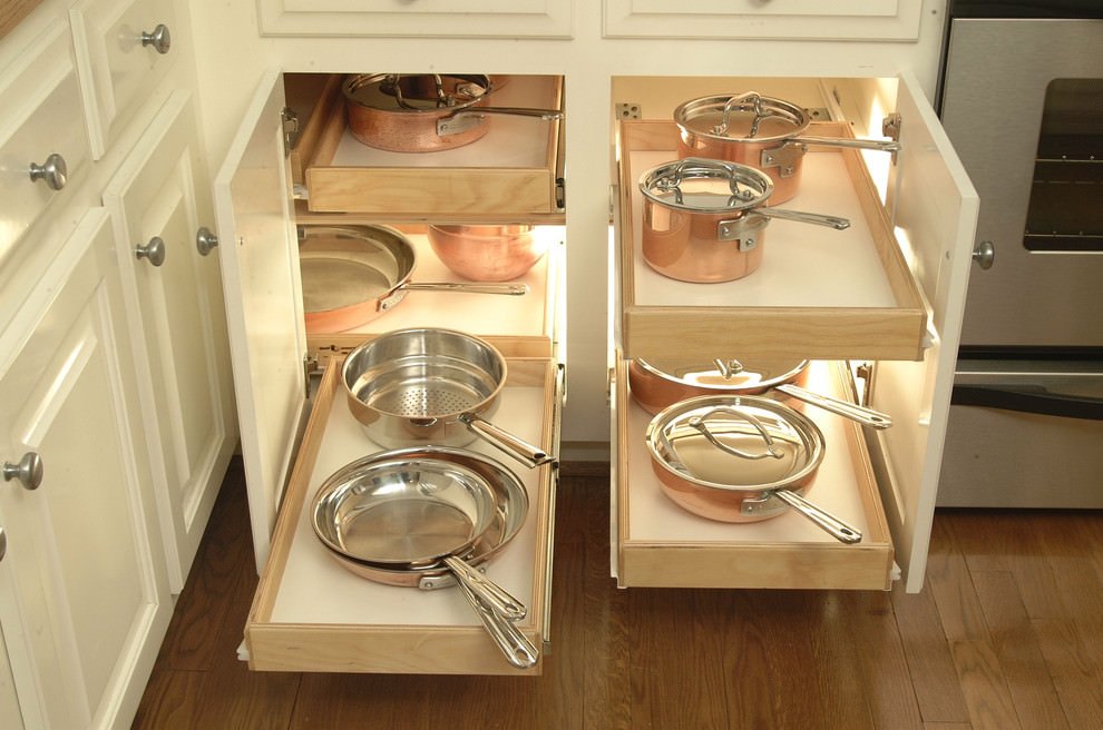 9264a96e569e879dbd3e68c38b2c8737 Організація зберігання на кухні: кращі ідеї для зберігання посуду, кришок від каструль і продуктів, полиці своїми руками