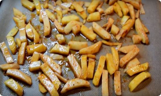 9dae09f8222e2fced3384561688d5274 Гарячі страви з баранини на Новий 2020 2021 рік в духовці — рецепти з картоплею
