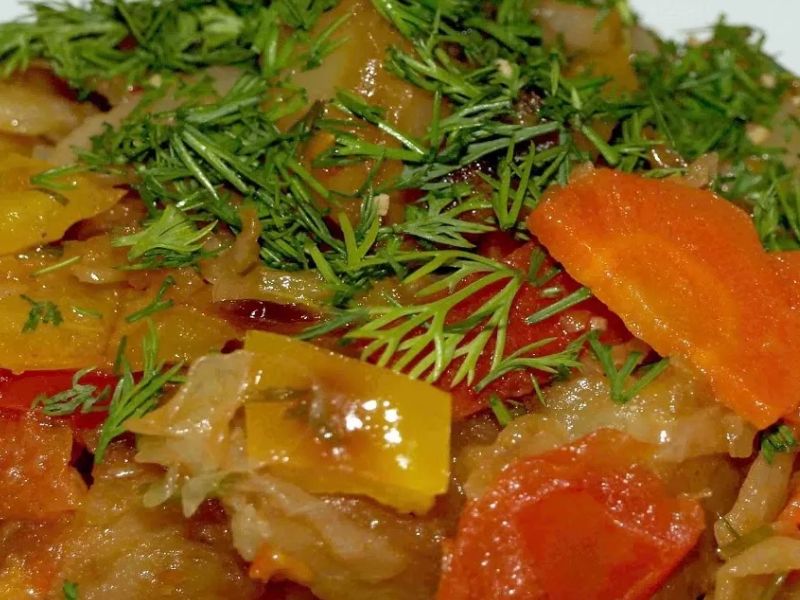 b9ca1d62bb102279d8b33bcb2581d1b7 Овочеве рагу — як приготувати рагу з овочів з картоплею, капустою і кабачком