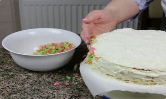 dbcabeb461fa87149f6fae8a9c285af0 Цікаві торти на Новий 2020 2021 рік — рецепти новорічних тортів в домашніх умовах