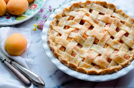 kak gotovit vkusnye dukhovye pirogi s abrikosami58 Як готувати смачні духові пироги з абрикосами