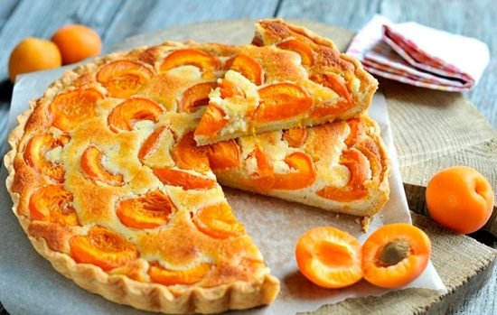 kak gotovit vkusnye dukhovye pirogi s abrikosami59 Як готувати смачні духові пироги з абрикосами