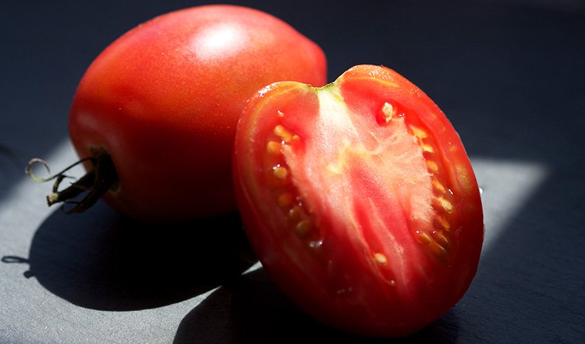 slivovidnyjj tomat imperiya f1: sekrety vyrashhivaniya, opisanie, otzyvy40 Сливовидный томат Імперія F1: секрети вирощування, опис, відгуки