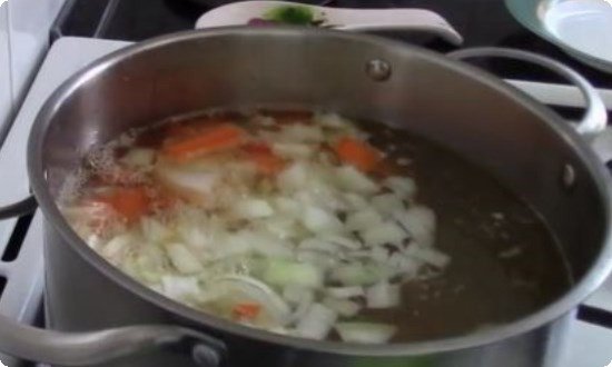 5617d8404ff492474494426be00e8202 Рецепти шурпи з яловичини в домашніх умовах — варимо дуже смачний суп