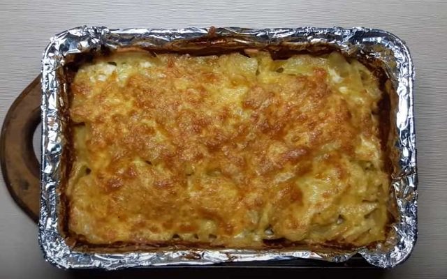 12008284e752fa1e748a3814d54cca4d Картопля в духовці — прості рецепти приготування смачної картоплі різними способами