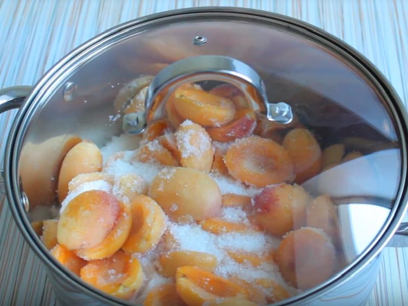 2017bd91bf18feacad3beb4985914c8a Варення з абрикосів без кісточок — рецепти густого абрикосового варення на зиму