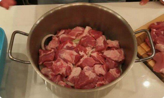 24b8662d68207c8fecf053008e5aedeb Шашлик зі свинини з маринадом, щоб мясо було мяким і соковитим