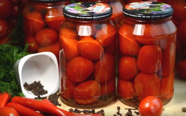 4490c43726767a10abc14528f106012b Рецепти консервування дуже смачних маринованих помідорів на зиму