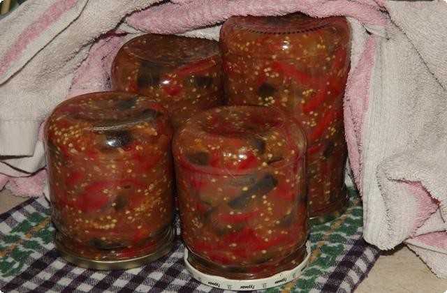 5ea413edf1ececa55603d0e3d1859a23 Заготівля баклажанів на зиму з помідорами та болгарським перцем