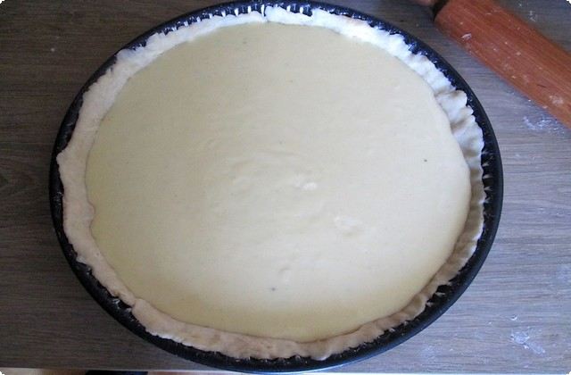 6598a4489e3b8c6b4d612ed242514ba8 Пиріг з сиром в духовці — рецепт приготування на швидку руку